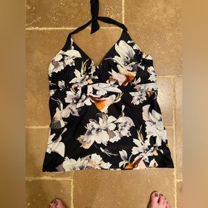 Athleta Swim Tankini. 40D/DD